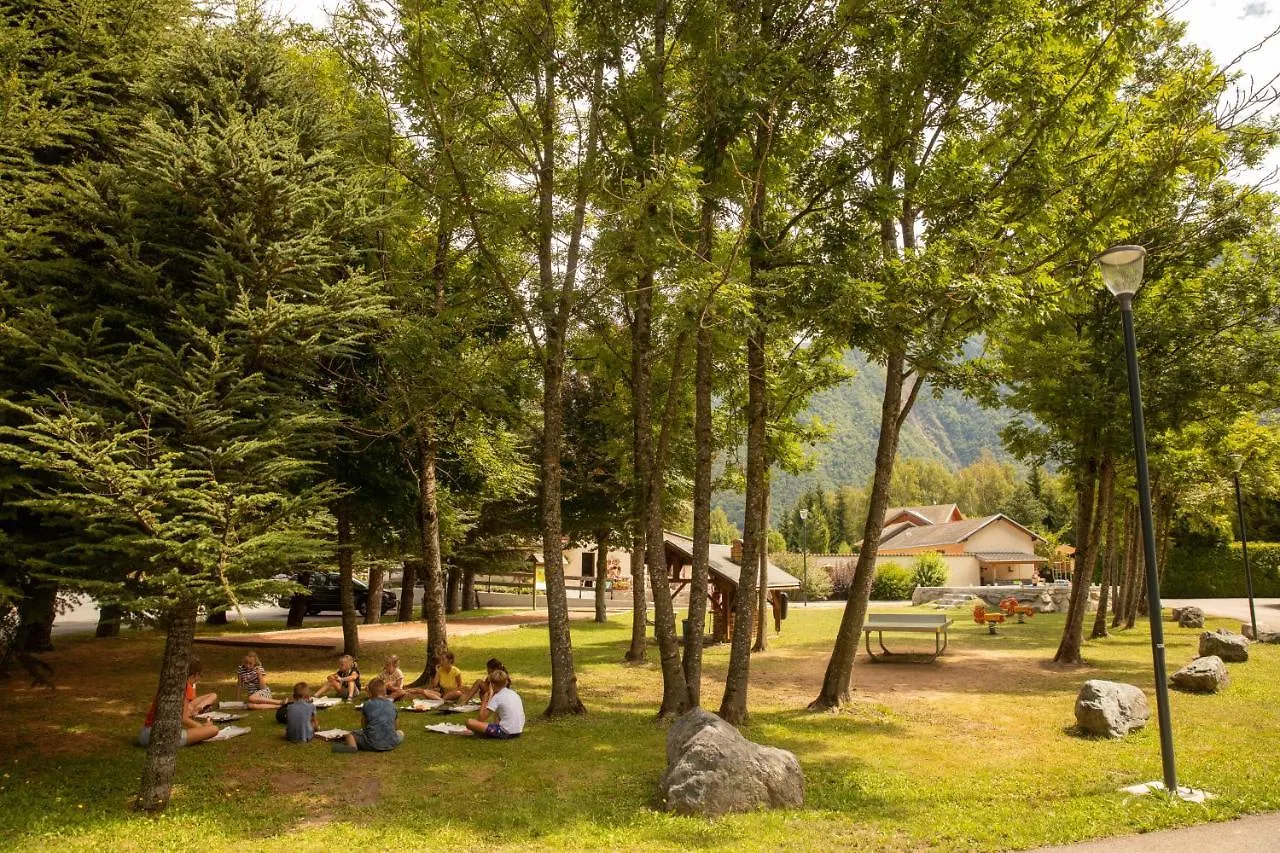Camping RCN Belledonne Le Bourg-dʼOisans