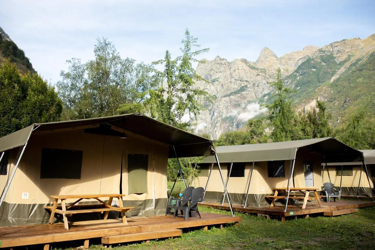 Rcn贝雷多纳酒店 Le Bourg-dʼOisans 4*,